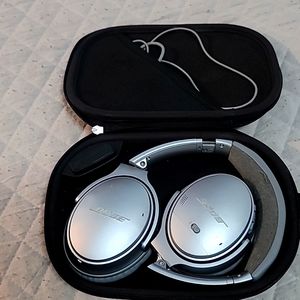 Bose headphone